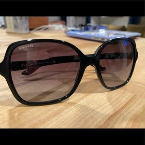 BVLGARI Sunglasses. Parentesi